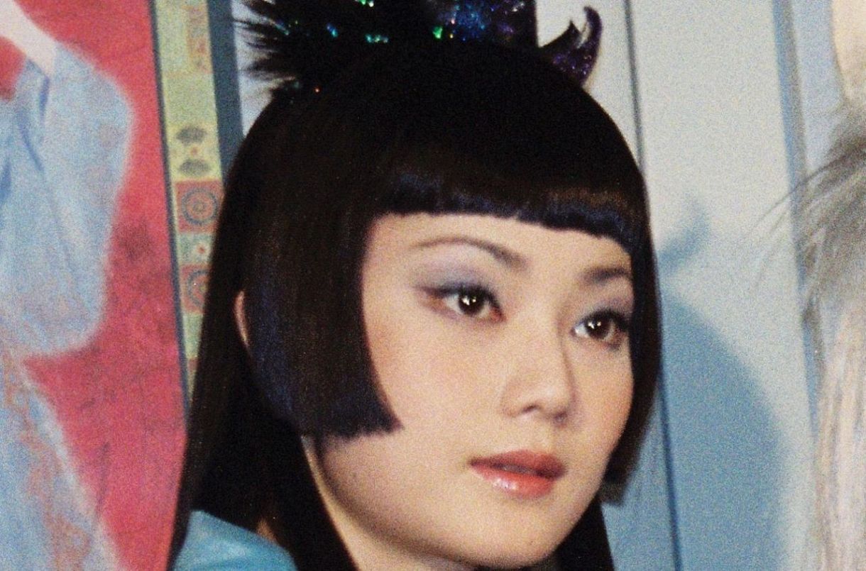 高校教師」ヒロインから33年…新婚の51歳女優〝最新姿〟に衝撃！昨年