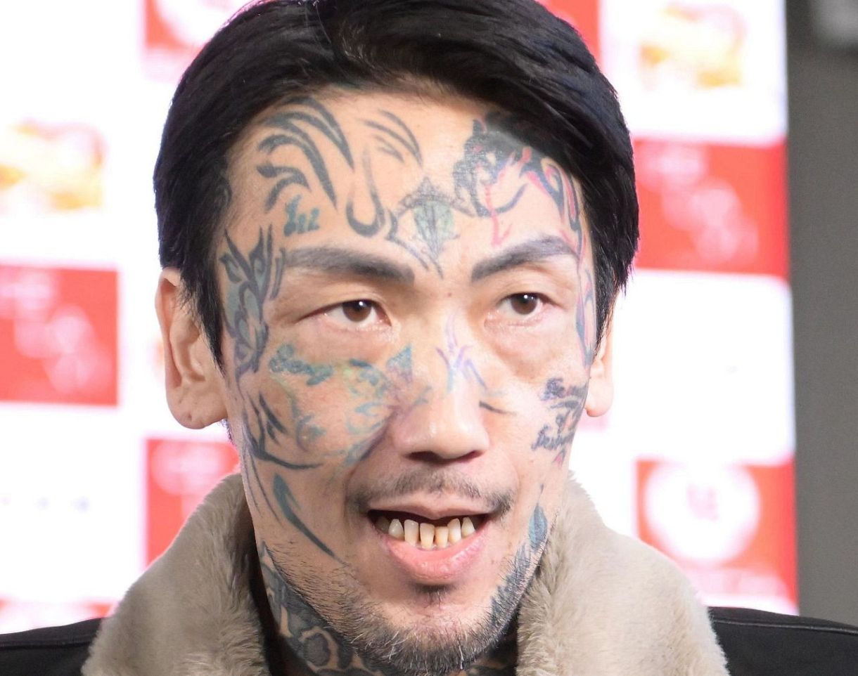 アンサー 生き別れの双子の弟？瓜田純士〝再会2ショット〟に反響「似 