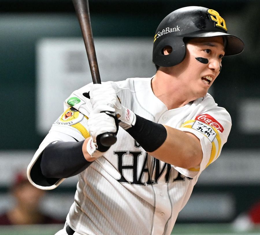 ソフトバンク栗原陵矢が勝ち越しの2点適時二塁打 同点弾＆勝ち越し打で