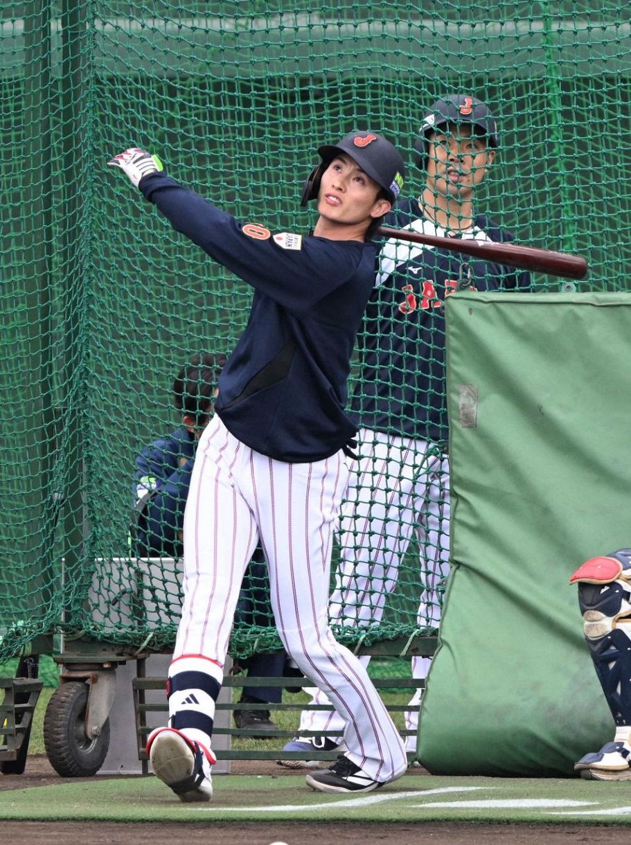 増量効果だ ソフトバンク周東佑京が練習ラストに〝確信弾〟打撃に