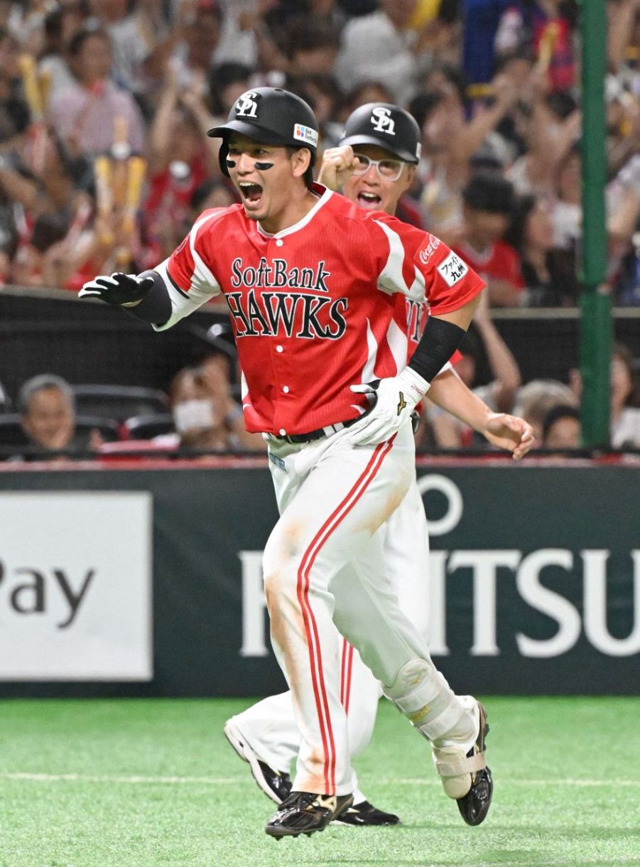 まさに不敗神話！ ソフトバンク執念の逆転勝利で優勝マジック7 栗原陵