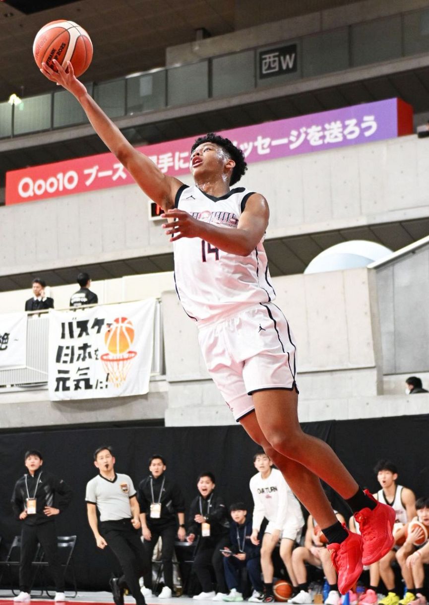 福岡大大濠が同校初の大会連覇へ前進、羽黒を破ってベスト16入り【高校