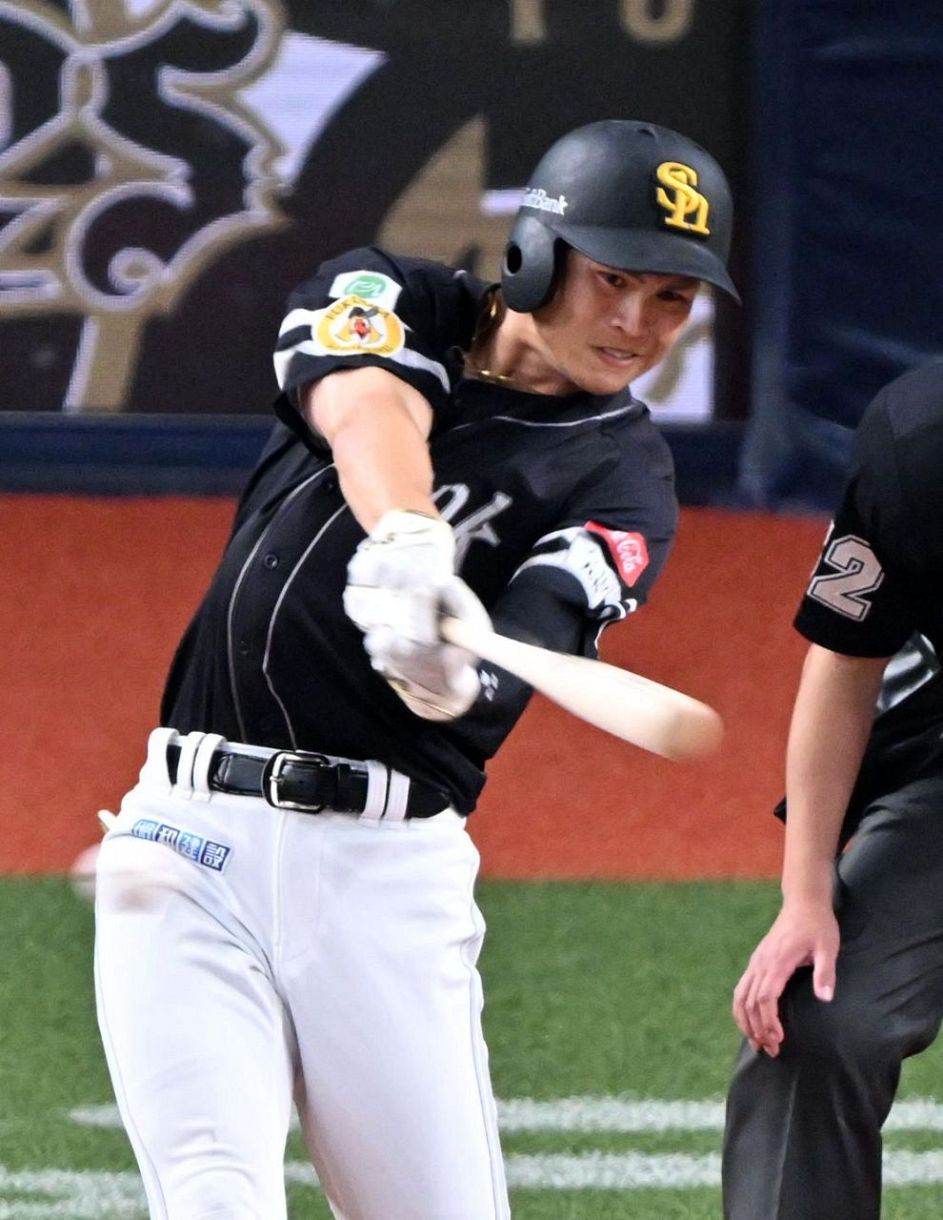 ソフトバンク小久保裕紀監督の采配ズバリ 2戦連続で代打が勝ち越し打