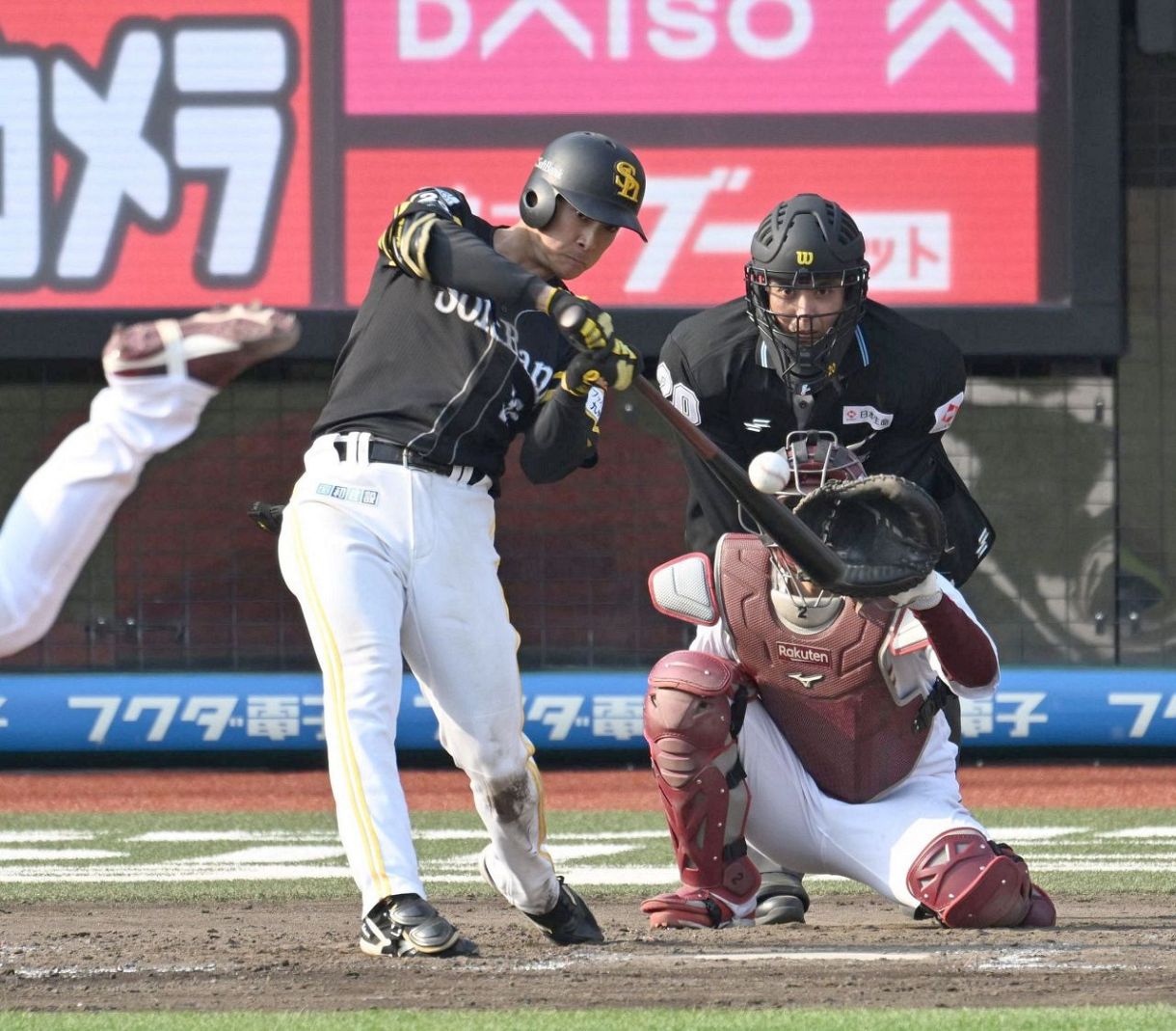 チーム救った同点弾 ソフトバンク柳町達、1点差の9回に起死回生の2号