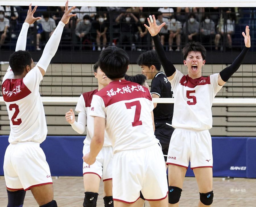 福岡大大濠が15年ぶりの春高へ 昨年全国準V東福岡の15連覇阻む【春高