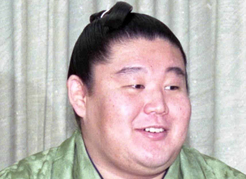 しっくりきてますね！」24年ぶり二子山部屋訪問！花田虎上〝お邪魔して