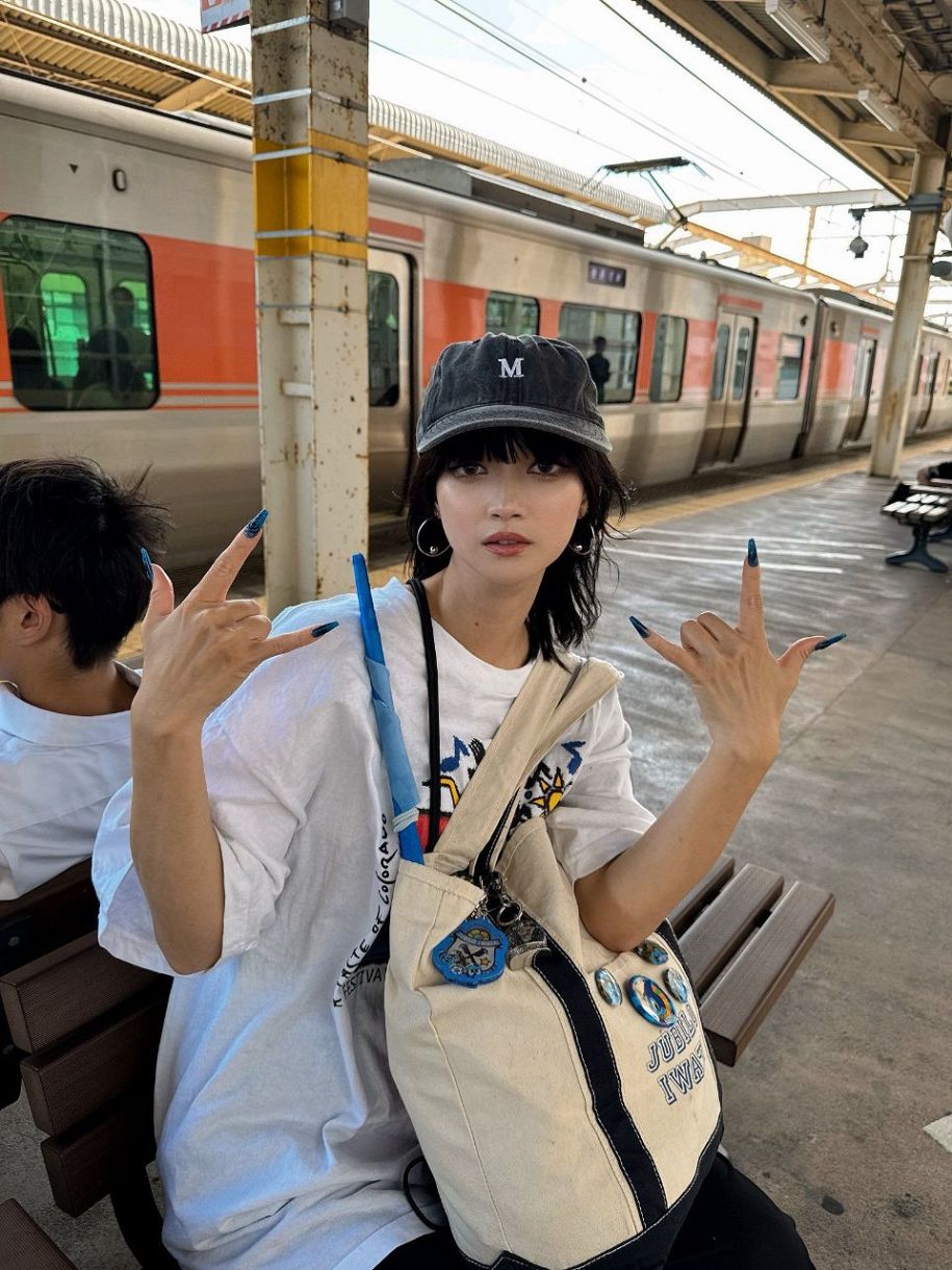 アマゾン プライム cm 女優