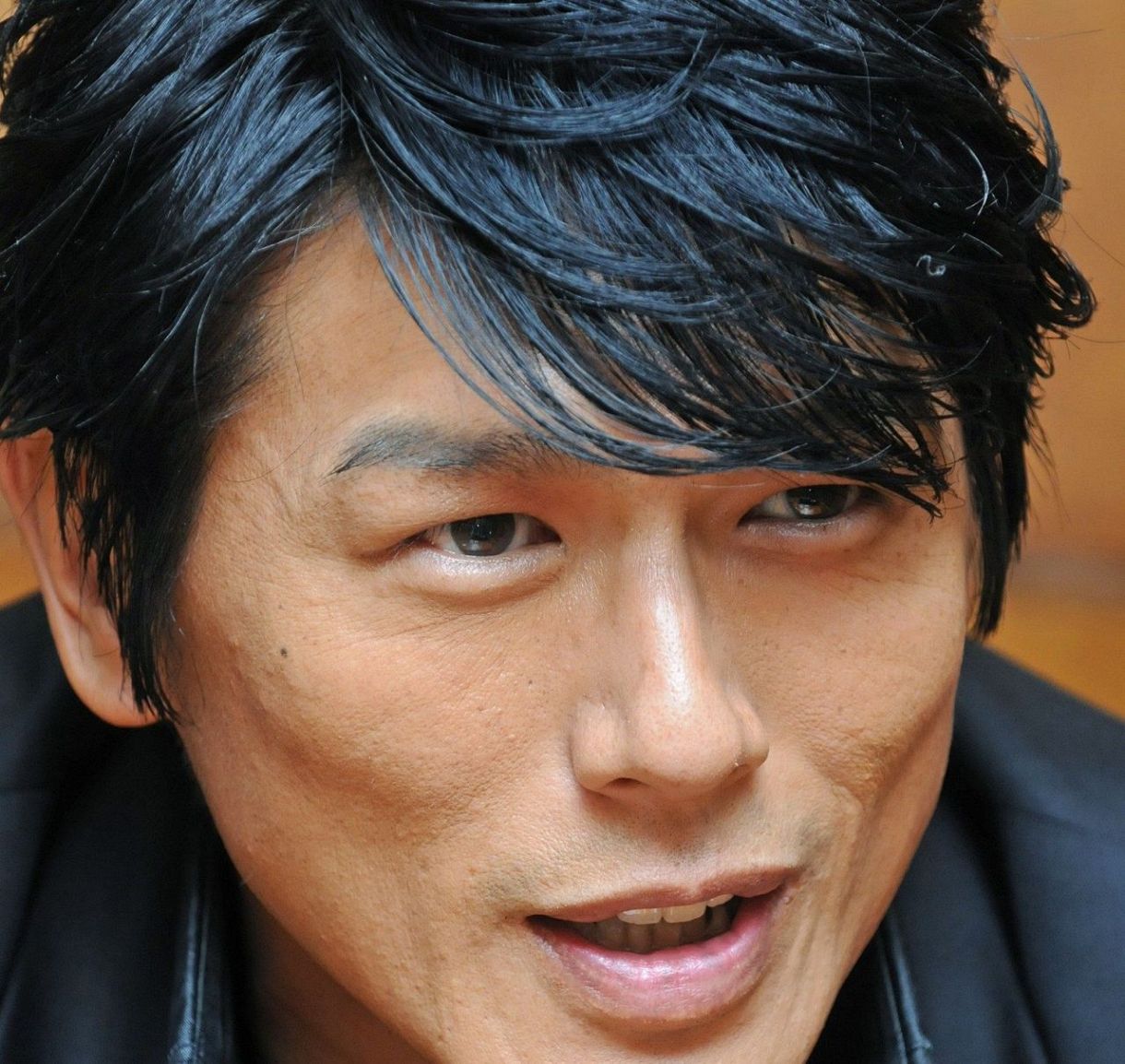高橋忠 作 CHU ブロンズ 子供像 台付 本体高さ15,5㎝ 重さ1,471g ついに背を越された」高橋克典〝175センチ超え〟16歳息子の近影公開が