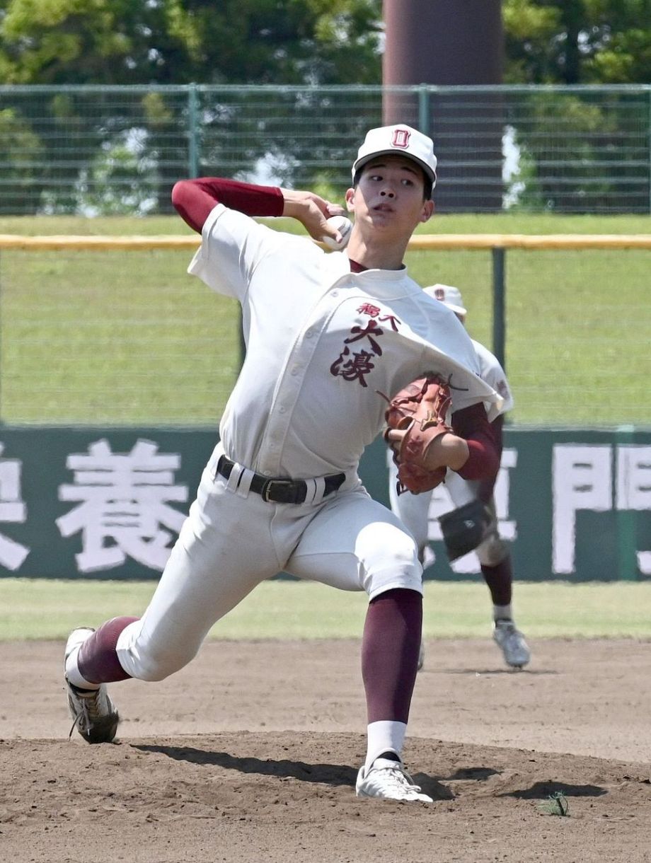 福岡大大濠がV 186センチの大型右腕が急成長「みんなで甲子園に行き