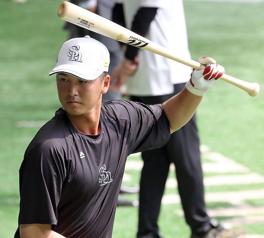 巨人　ソフトバンク　秋広優人　選手　実使用バット 読売ジャイアンツの秋広優人選手とアドバイザリースタッフ契約を