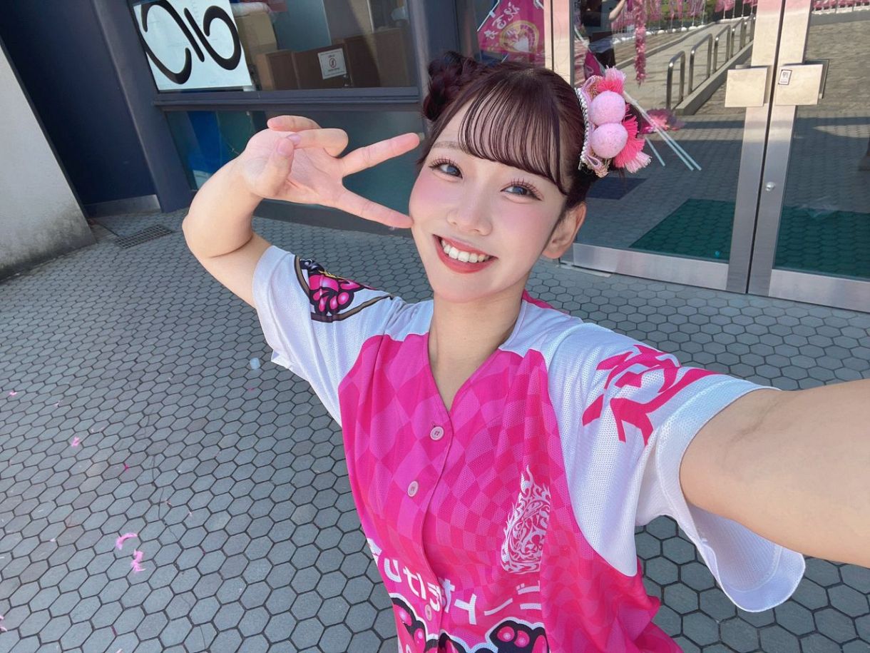 脇毛 アイドル