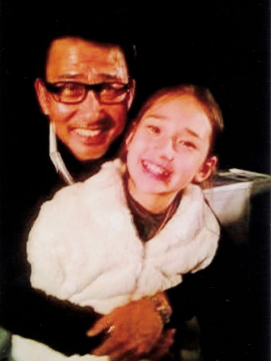 ドラマで親子役で共演した中井貴一(左）と白本彩奈(インスタグ