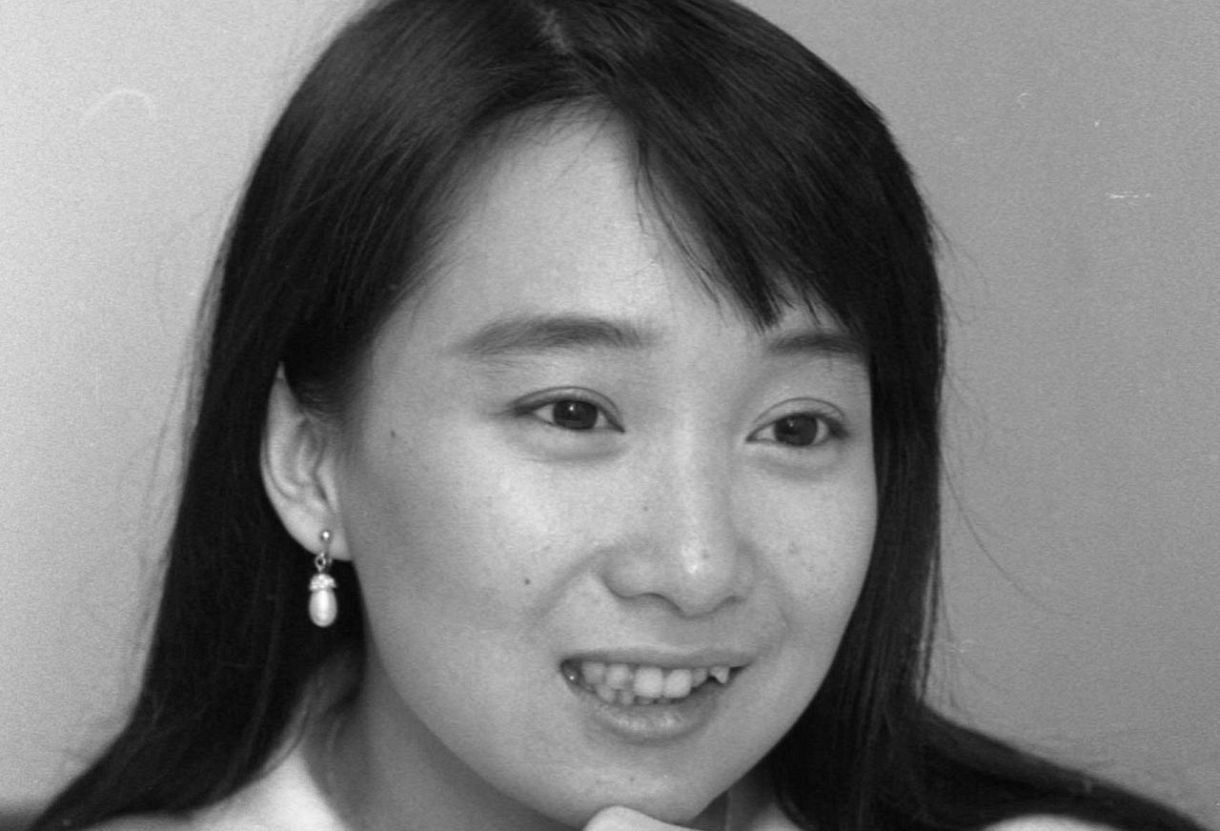 だ、だれ?」70歳アグネス・チャン〝三つ編みおさげ〟姿に反響！「少し