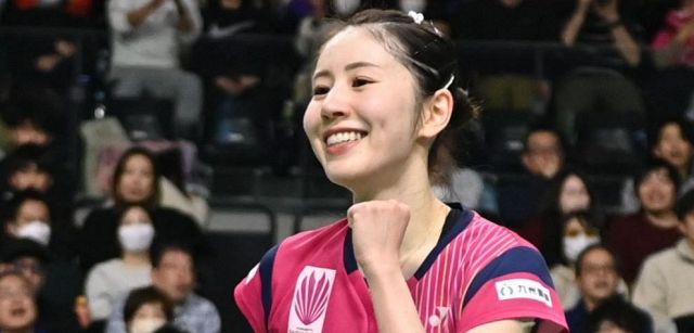 ぬあ!?」「国仲涼子?」〝激変〟46歳女優がお忍びスポーツ観戦「エ