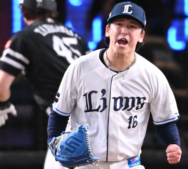 侍ジャパン 2番手隅田知一郎が執念の三者連続三振 伝家の宝刀チェンジ