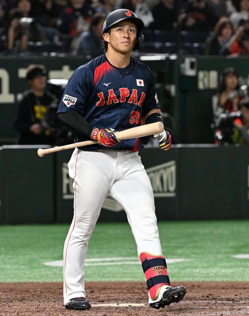 山下です」オリックス山下舜平大が侍ジャパン井端弘和監督にあいさつ