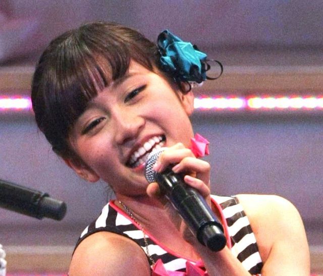 本当にキープしてるねぇ」結婚、出産、離婚…透け感シャツの34歳前田