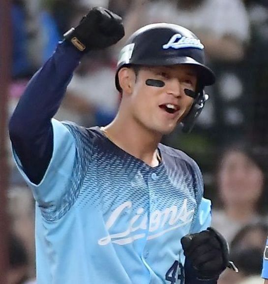 西武・中村剛也が16号3ラン 通算470本目アーチに「エスコンで初めて打