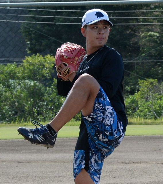 高橋光成 渡辺久信 ライオンズ70周年タペストリー （非売品）　2枚セット 西武今オフの高橋光成のポスティング移籍認めず 渡辺GM「結果