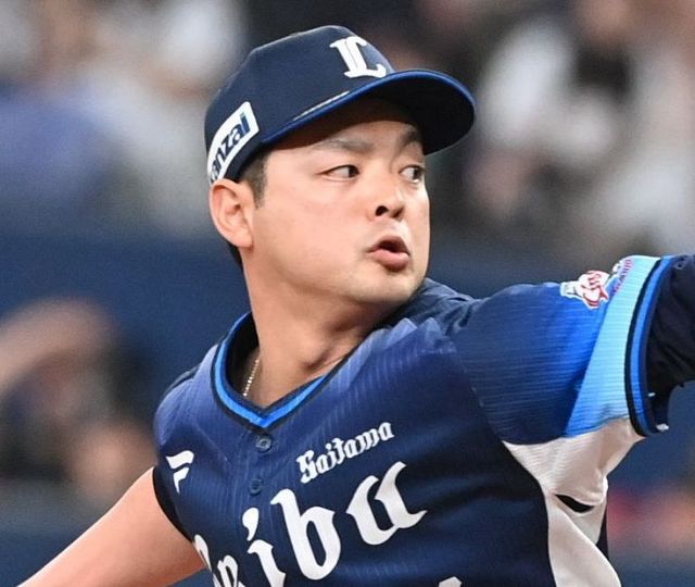 西武初のピンストライプを採用した「蒼空（あおぞら）ユニホームを発表