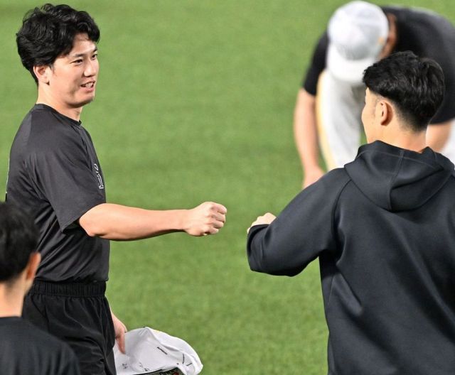 ナイスゲーム！」森浩之ヘッドコーチお茶目にウインク 王貞治会長も
