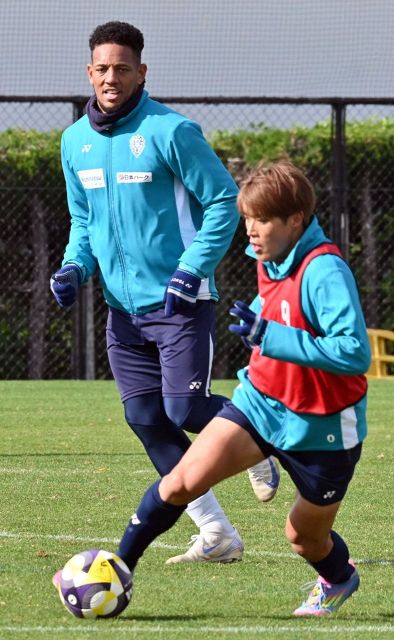 5年目開幕初勝利！アビスパ強い！！中払大介が先制、モントージャが