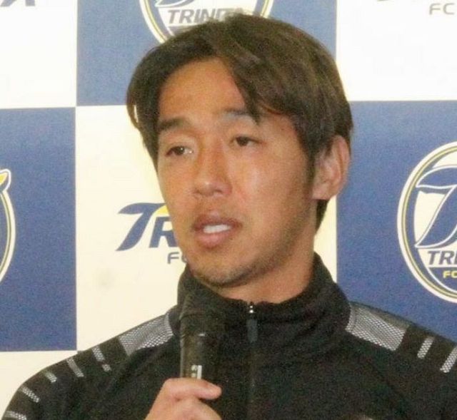 ⭐︎大分トリニータ(元日本代表)•清武弘嗣選手 直筆サイン入り支給ユニフォーム⭐︎ 絶対戻る」左脚肉離れで離脱の元日本代表MF清武弘嗣 インスタで激励の