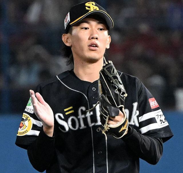 鷹ジャンパー スタジャン 福岡ダイエーホークス 和田毅ネーム プロ野球 Ｌサイズ 鷹ジャンパー スタジャン 福岡ダイエーホークス 和田毅ネーム