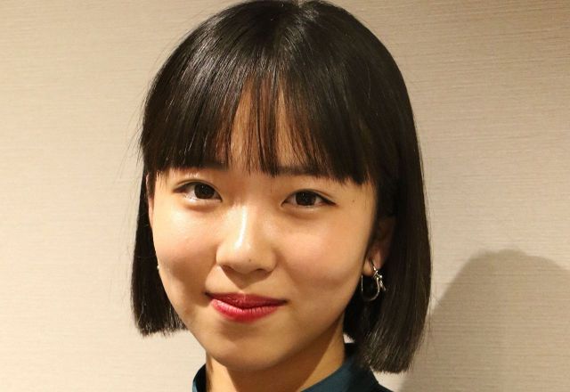 眼も心も覚めました」70歳郷ひろみ〝鏡越し自撮り〟に「ひろみの鏡越し