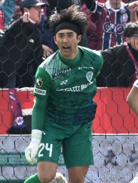 J1福岡が井上聖也と契約更新 今季急成長、チームを躍進させた新布陣で