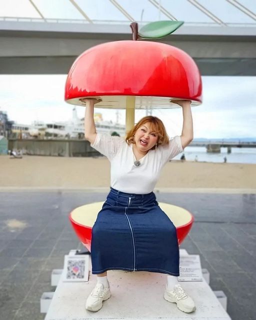 年齢＆性別非公表〟りんごちゃん、成人式ショット公開に反響「えっ