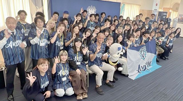 2009 アビスパ福岡 オフィシャルトレーディングカード 田中佑昌サインカード 2009 アビスパ福岡 オフィシャルトレーディングカード 田中佑昌