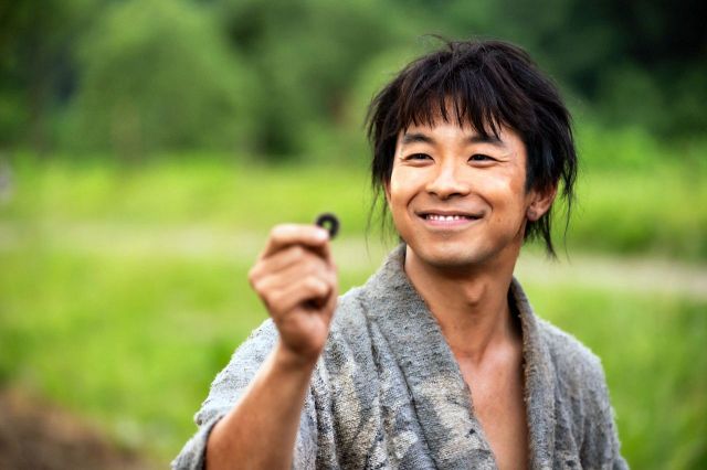 与沢翼★21世紀の稼ぎの極意 収入爆増マネープログラムDVD 5枚+MP3セット 随分と肥えて…」元実業家の与沢翼さん〝人生の大底〟ショットが話題