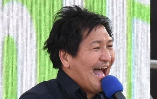 山田優 等身大 パネル カネボウ カネボウ化粧品 ALLIE アリィー 山田優 ポスター B2サイズ - メルカリ