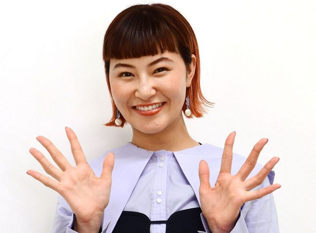 モーグル上村愛子さん、銀＆銅獲得の堀島行真と〝2ショット〟「46歳と