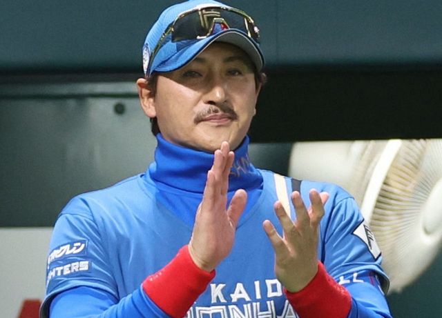 「何にするのかなと思ったら…感動した。甘えさせてもらいます」日本ハム・新庄監督が来季スローガンをポロリ　自身が前面に出た文句に「めちゃくちゃうれしい」