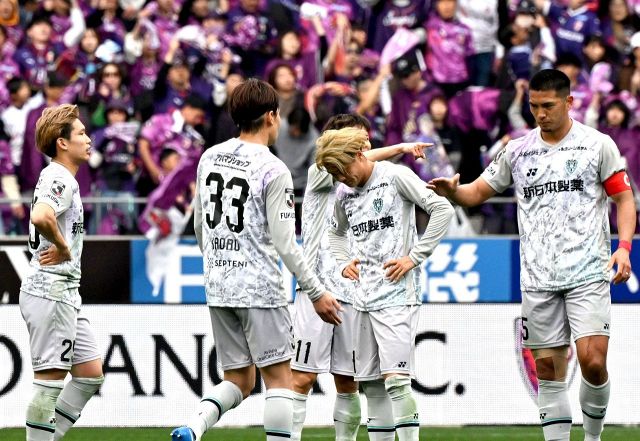 5年目開幕初勝利！アビスパ強い！！中払大介が先制、モントージャが