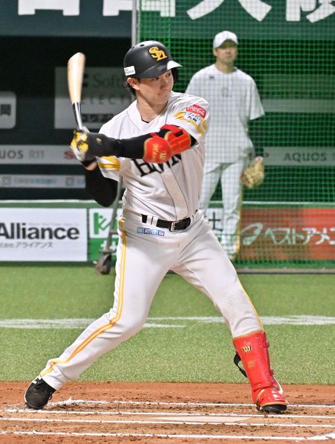 5年連続開幕投、元ソフトバンク摂津正さんがセレモニアルピッチに登場