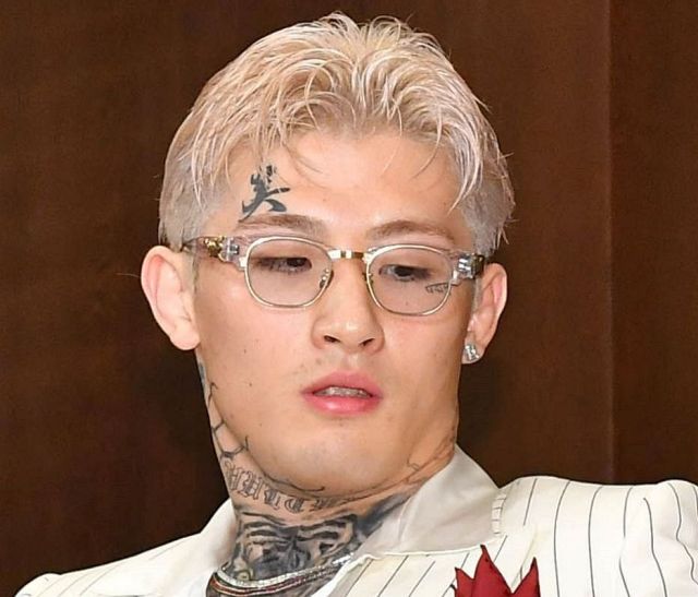 モーグル上村愛子さん、銀＆銅獲得の堀島行真と〝2ショット〟「46歳と