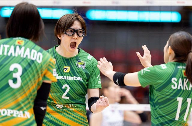 元バレー日本代表・岩坂名奈さんが久光の新アリーナ紹介：「おっ！」で