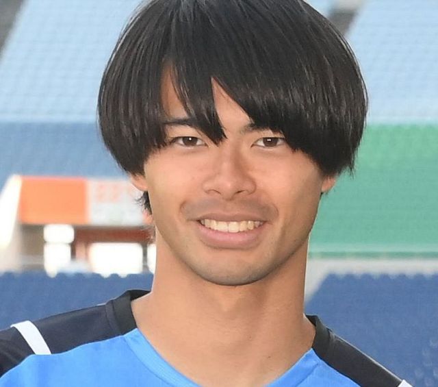 ヨウジヤマモト ニューエラ コーチジャケット　小坂菜緒着用 ヨウジヤマモト ニューエラ コーチジャケット 小坂菜緒着用 - メルカリ