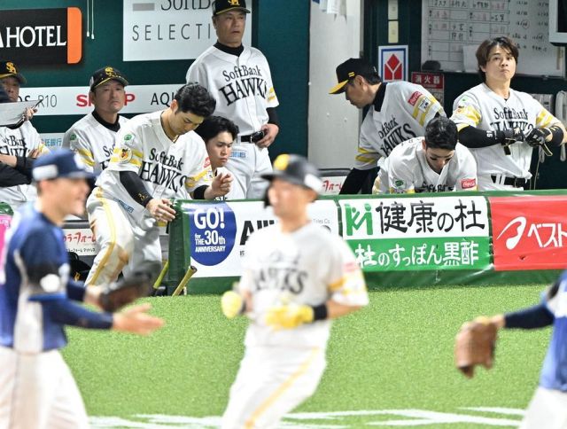 ソフトバンク今季限りで引退の高橋純平氏、椎野新氏らが球団スタッフへ