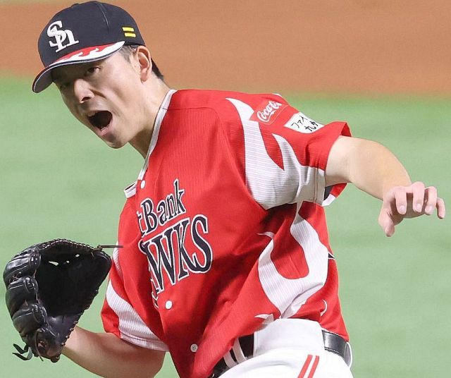 【最終値下げ】今宮健太選手、川瀬晃選手チェキ 珍しいポロリも…】華麗なグラブ捌きを披露 今宮健太＆川瀬晃の1