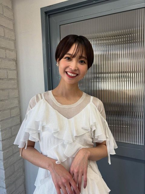 このペアは反則級」34歳小澤陽子アナ、同学年〝馬女2ショット〟に反響