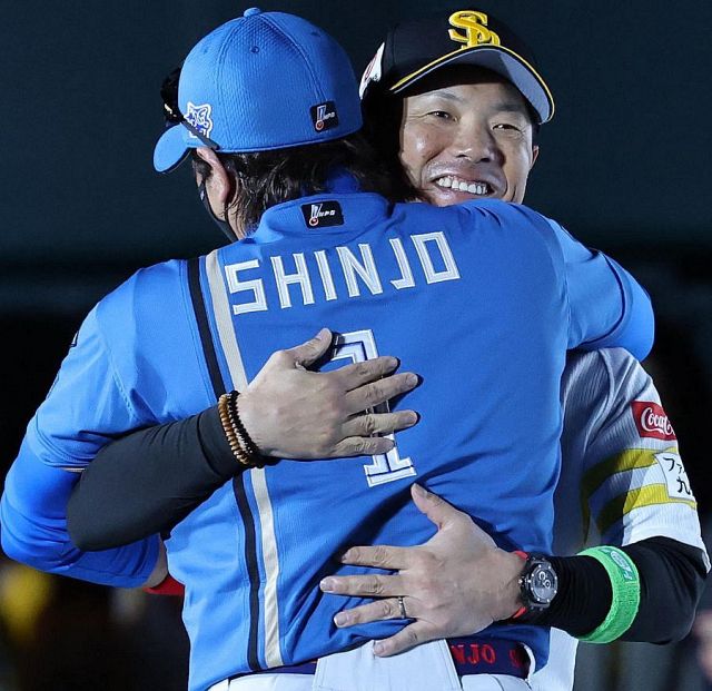 わっリアル着てた人！」「似合いすぎ」「城島に来てもらいたい