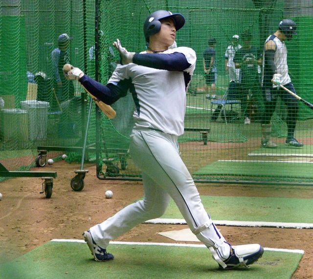 西武が前巨人のサブマリンの高橋礼を育成契約で獲得 2019年に
