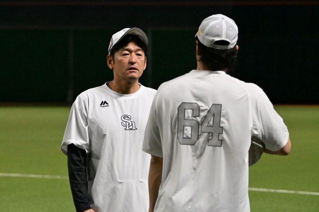 ソフトバンク、来季コーチングスタッフ発表 長谷川勇也氏が打撃コーチ