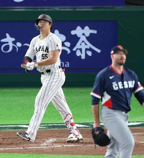 村上宗隆、グランドスラムにも笑みなし「もっと確率を上げていければ