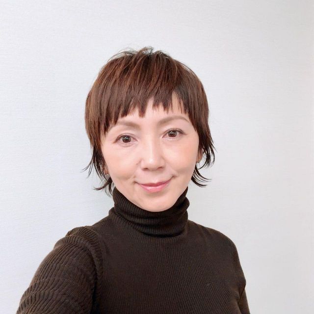 夕やけニャンニャン」から40年…54歳タレントの〝豪華3ショット〟に反響