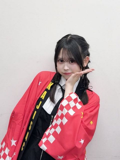 杉本哲太〝イケオジ・フィギュア〟ショットに脚光「ワイルドですね